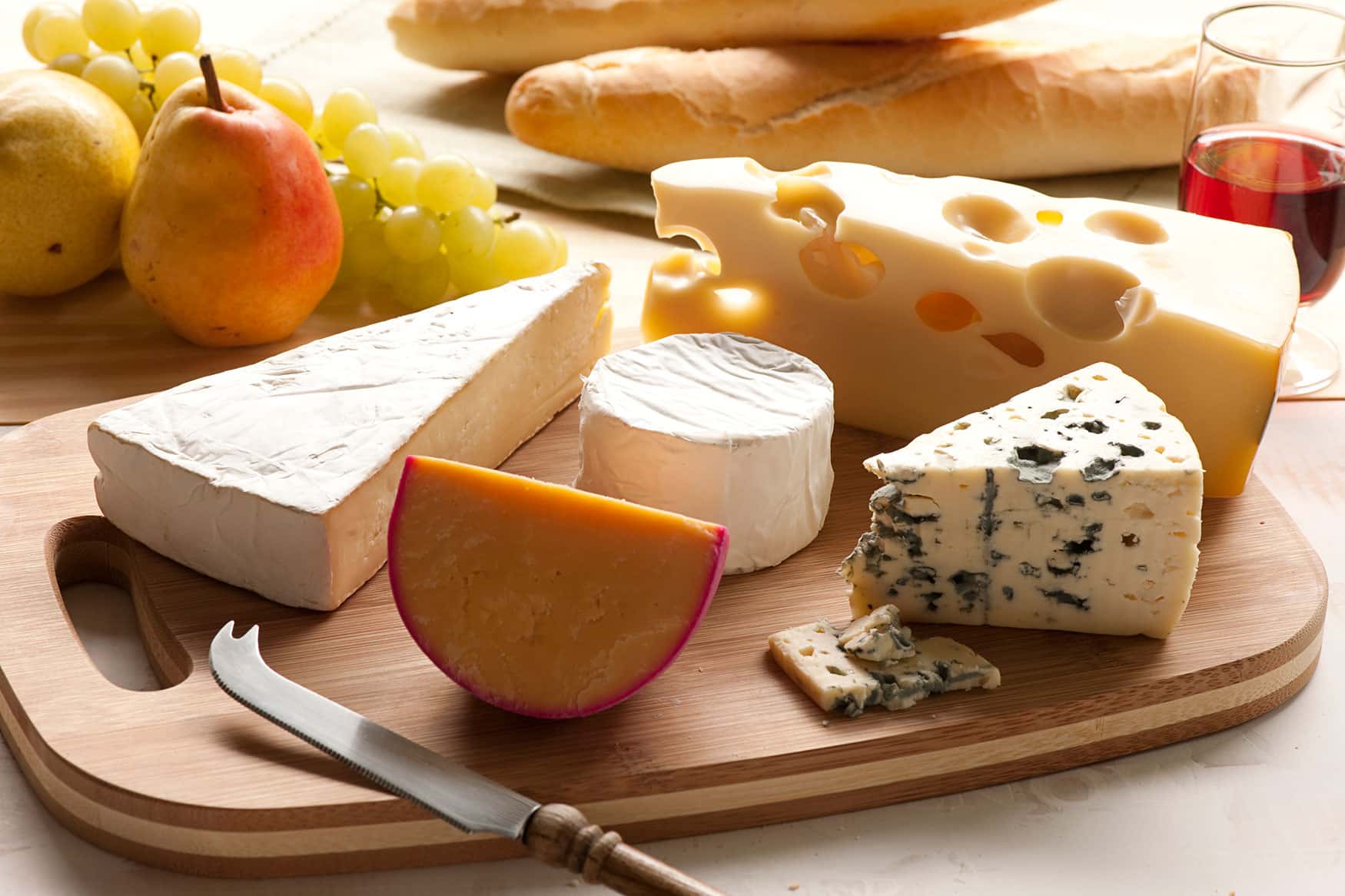 Сонник есть сыр. Сыр. Ассортимент сыра. Французские сыры. Красивый сыр.